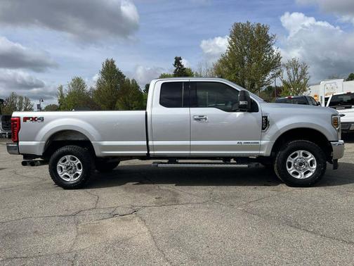 Ingot Silver Metallic 2019 Ford F-250 XLT