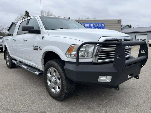 2017 RAM 2500 Big Horn Mega Cab 4x4 6'4' Box