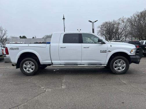 2017 RAM 2500 Big Horn Mega Cab 4x4 6'4' Box