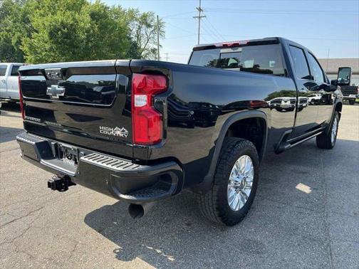 2022 Chevrolet Silverado 2500 High Country