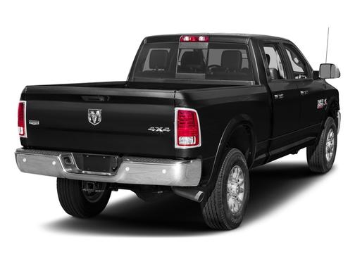 2017 RAM 2500 Laramie Crew Cab 4x4 6'4' Box