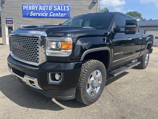 Onyx Black 2017 GMC Sierra 3500 Denali