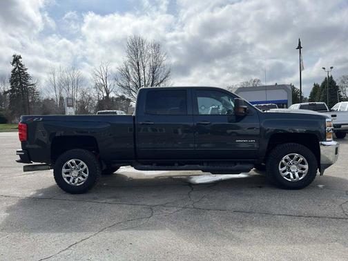 2018 Chevrolet Silverado 2500 LT