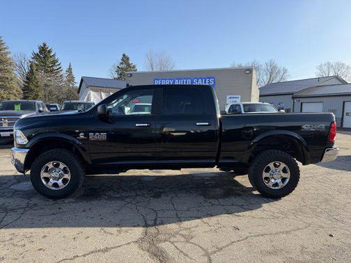 2018 RAM 2500 Big Horn Crew Cab 4x4 6'4' Box