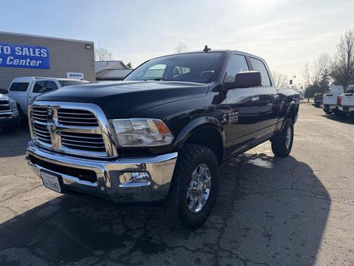 2018 RAM 2500 Big Horn Crew Cab 4x4 6'4' Box