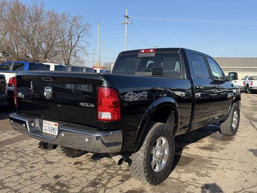 2018 RAM 2500 Big Horn Crew Cab 4x4 6'4' Box