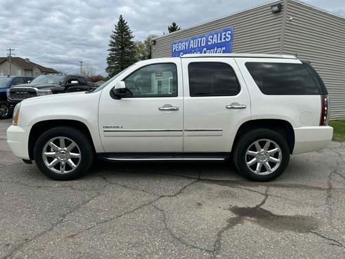 WHITE 2014 GMC Yukon Denali