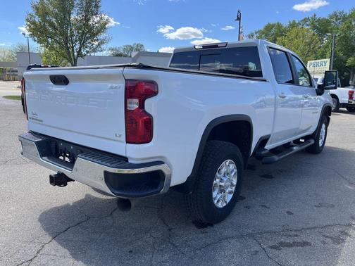 Summit White 2020 Chevrolet Silverado 2500 LT