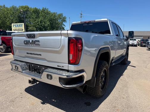 SILVER 2020 GMC Sierra 2500 SLT