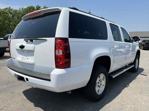 2013 Chevrolet Suburban 1500 LS