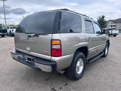 2003 GMC Yukon SLE