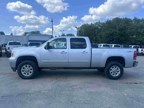 2011 GMC Sierra 2500 SLT