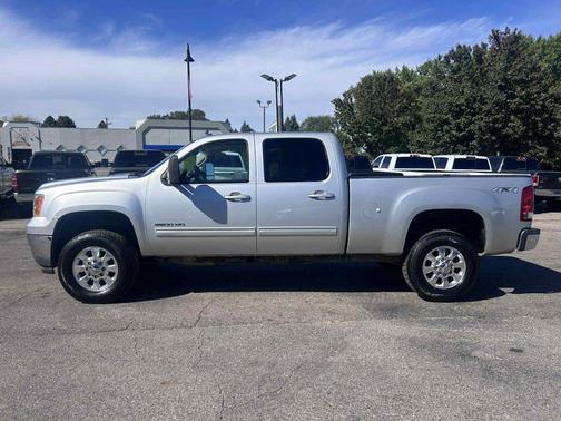 2011 GMC Sierra 2500 SLT