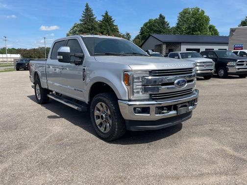 Ingot Silver Metallic 2018 Ford F-250 Lariat