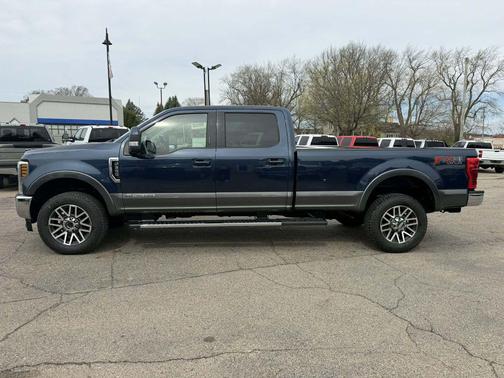 Blue Jeans Metallic 2019 Ford F-350 Lariat
