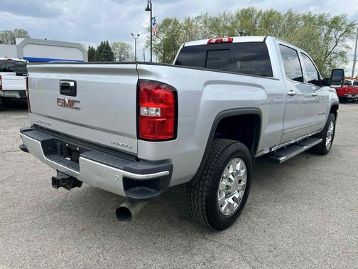 Quicksilver Metallic 2018 GMC Sierra 2500 Denali