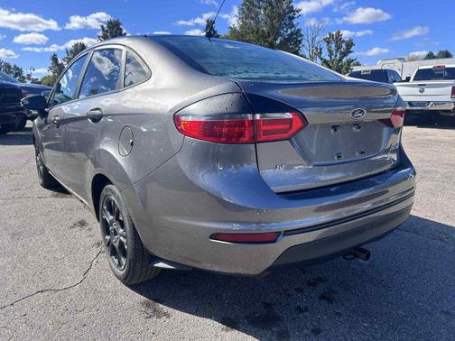 2014 Ford Fiesta SE