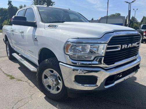 2021 RAM 2500 Big Horn Crew Cab 4x4 6'4' Box