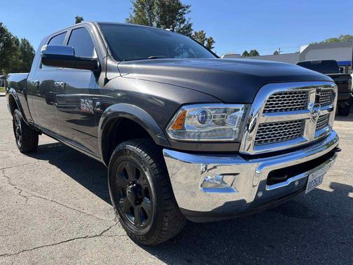 2018 RAM 2500 Laramie Mega Cab 4x4 6'4' Box
