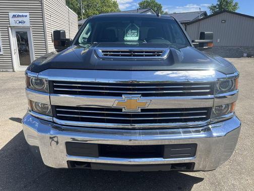 GREY 2017 Chevrolet Silverado 2500 LT