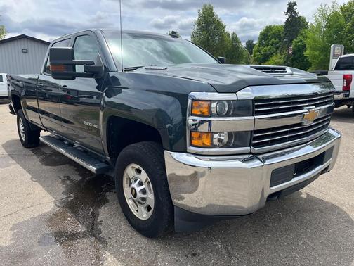 GREY 2017 Chevrolet Silverado 2500 LT