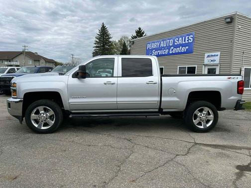 Silver Ice Metallic 2019 Chevrolet Silverado 2500 LT