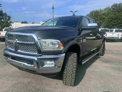 2018 RAM 2500 Laramie Mega Cab 4x4 6'4' Box