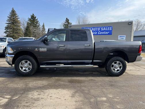 2018 RAM 2500 Big Horn Crew Cab 4x4 6'4' Box