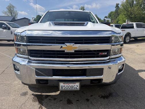 Summit White 2017 Chevrolet Silverado 2500 LTZ