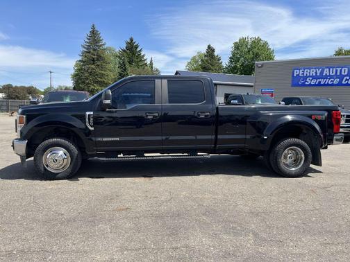 Agate Black Metallic 2022 Ford F-350 XL
