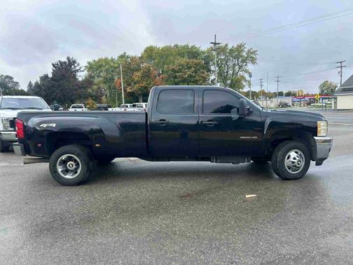 2011 Chevrolet Silverado 3500 LT