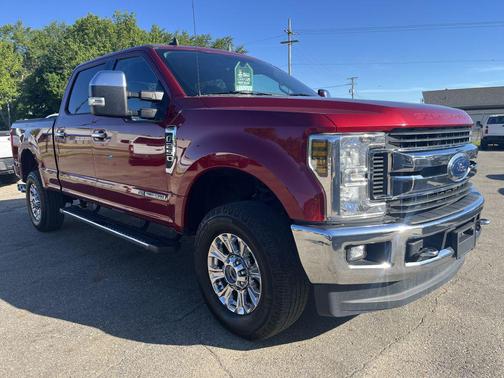 Ruby Red Metallic Tinted Clearcoat 2019 Ford F-250 XLT