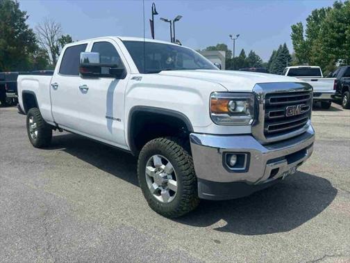2017 GMC Sierra 2500 SLT