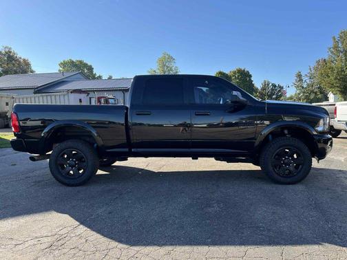 2018 RAM 2500 Big Horn Crew Cab 4x4 6'4' Box