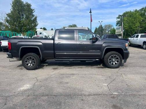 2015 GMC Sierra 2500 Denali