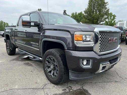 2015 GMC Sierra 2500 Denali