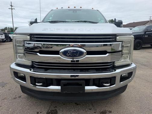Ingot Silver Metallic 2017 Ford F-350 Lariat