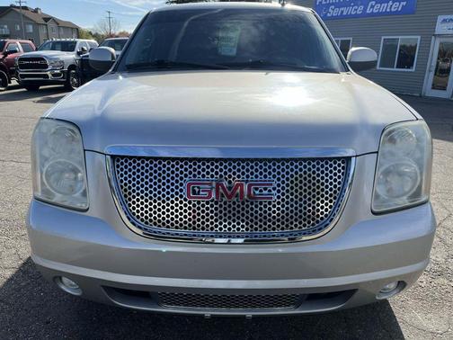 Pure Silver Metallic 2011 GMC Yukon Hybrid Denali