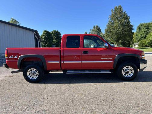 2002 GMC Sierra 2500 SLE H/D Extended Cab