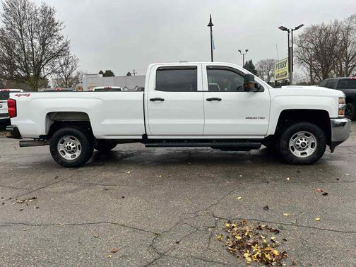 2019 Chevrolet Silverado 2500 WT