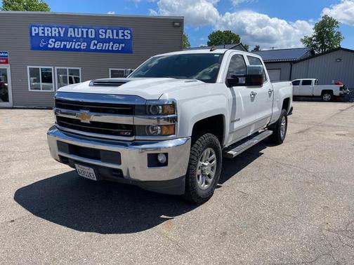 WHITE 2019 Chevrolet Silverado 3500 LTZ