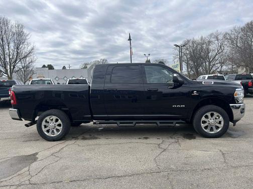 2021 RAM 2500 Big Horn Mega Cab 4x4 6'4'' Box