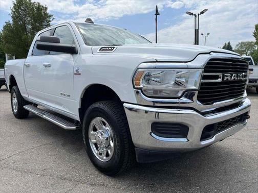 2019 RAM 2500 Big Horn Crew Cab 4x4 6'4' Box