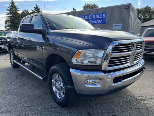 2018 RAM 2500 Big Horn Crew Cab 4x4 6'4' Box