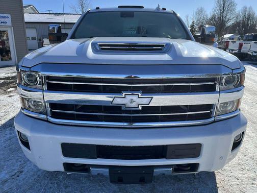 2019 Chevrolet Silverado 2500 High Country