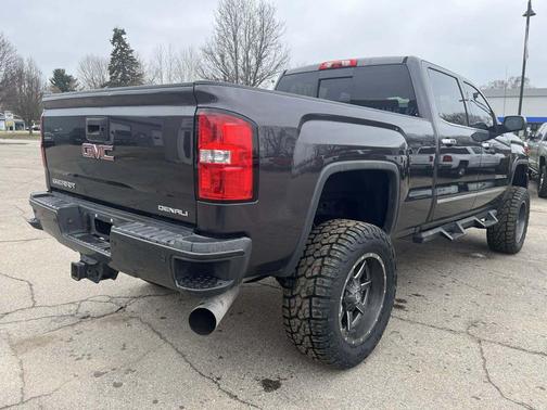 2016 GMC Sierra 2500 Denali