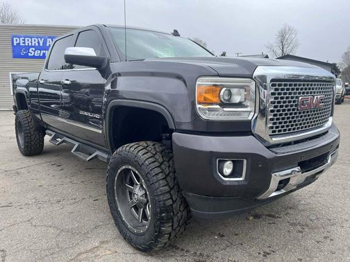 2016 GMC Sierra 2500 Denali