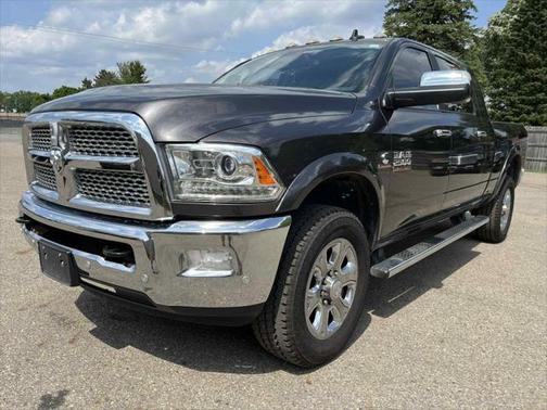 2018 RAM 2500 Laramie Mega Cab 4x4 6'4' Box