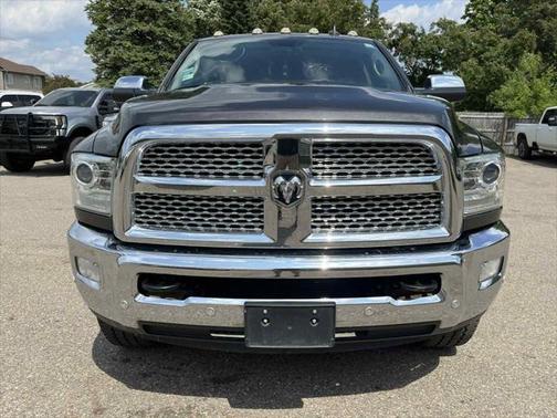 2018 RAM 2500 Laramie Mega Cab 4x4 6'4' Box