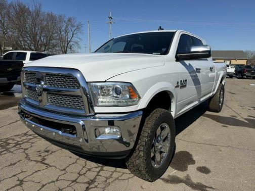 2017 RAM 2500 Laramie Mega Cab 4x4 6'4' Box